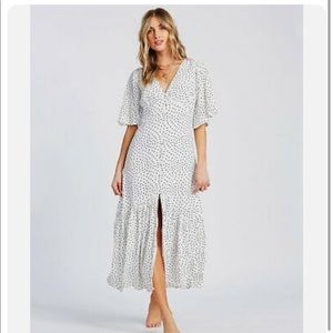 Billabong Dress NWT